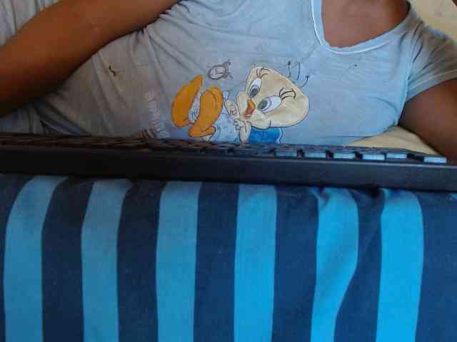 diamondboobs44dddx webcam