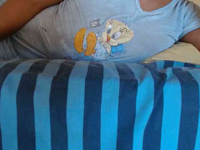 diamondboobs44dddx webcam