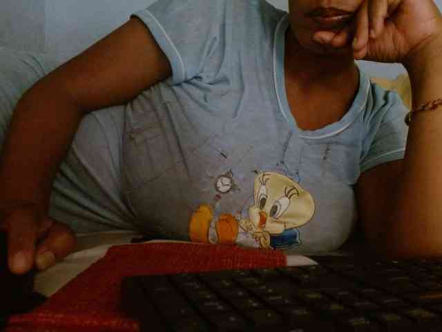 diamondboobs44dddx webcam