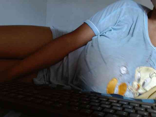 diamondboobs44dddx webcam