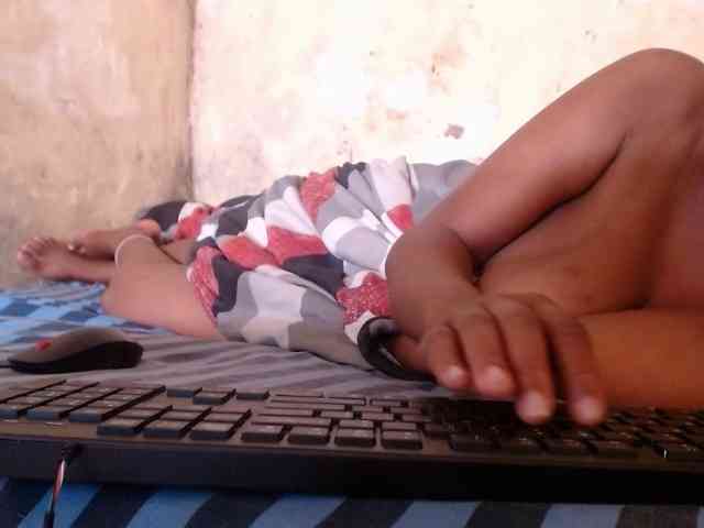 diamondboobs44dddx webcam