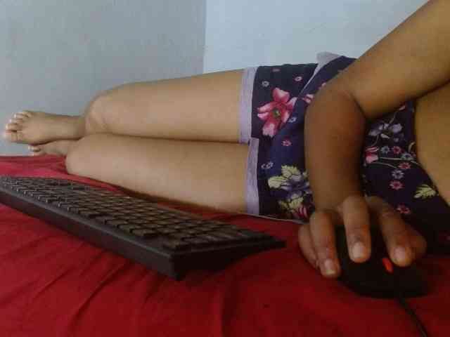 diamondboobs44dddx webcam