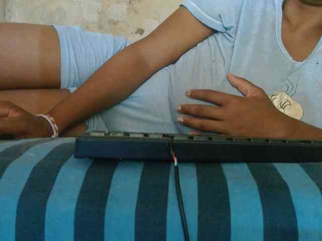 diamondboobs44dddx webcam