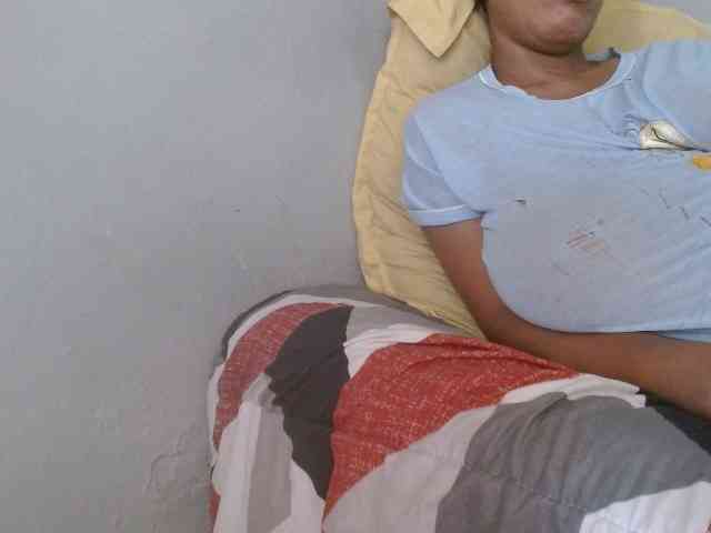 diamondboobs44dddx webcam