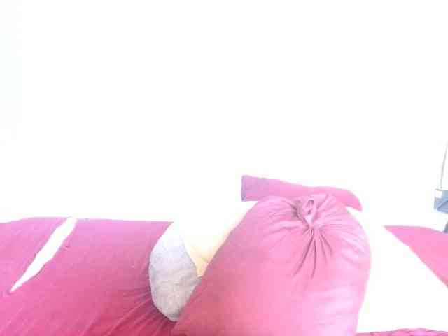 diamondboobs44dddx webcam