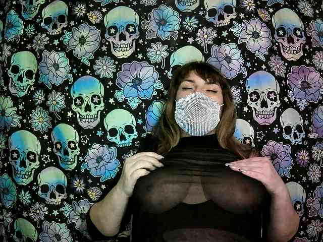 Zadira_Fox webcam