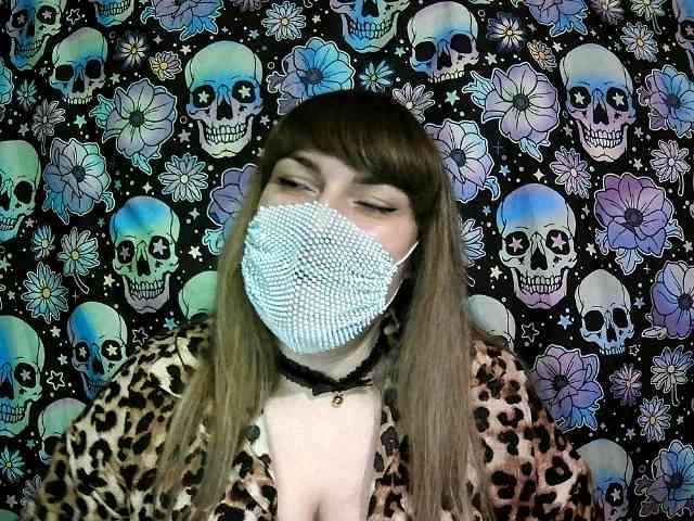 Zadira_Fox webcam