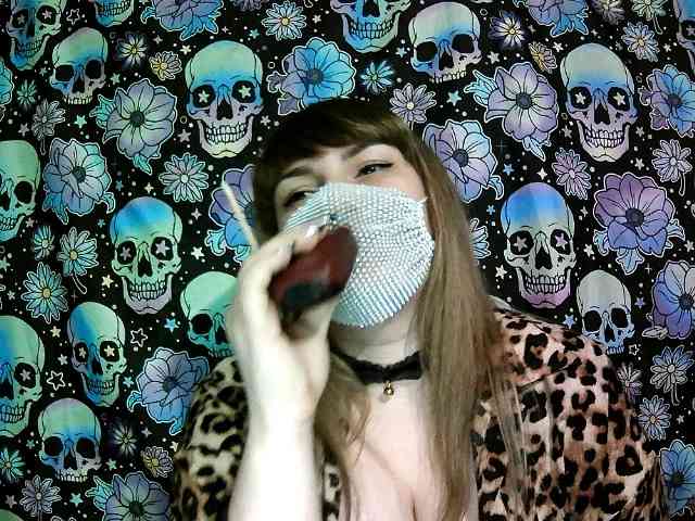 Zadira_Fox webcam