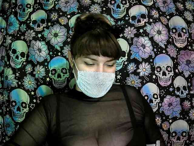Zadira_Fox webcam