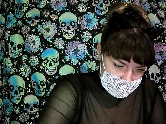 Zadira_Fox webcam