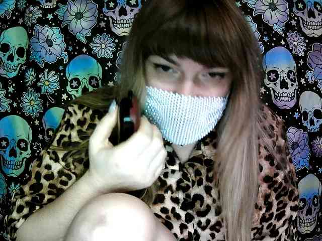 Zadira_Fox webcam