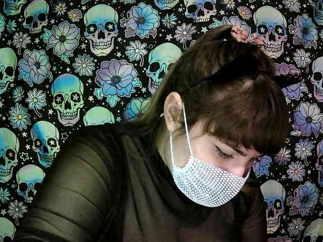 Zadira_Fox webcam