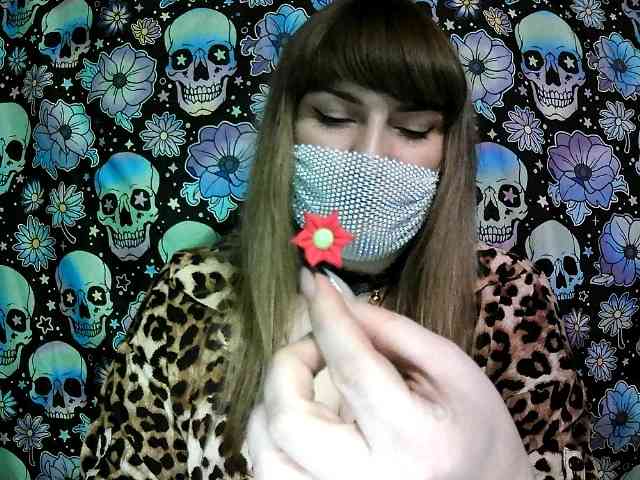 Zadira_Fox webcam