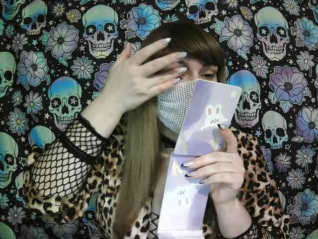 Zadira_Fox webcam