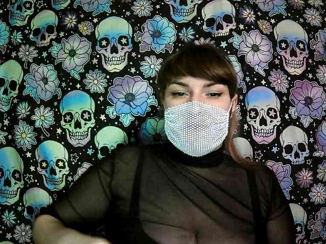 Zadira_Fox webcam