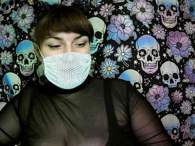 Zadira_Fox webcam