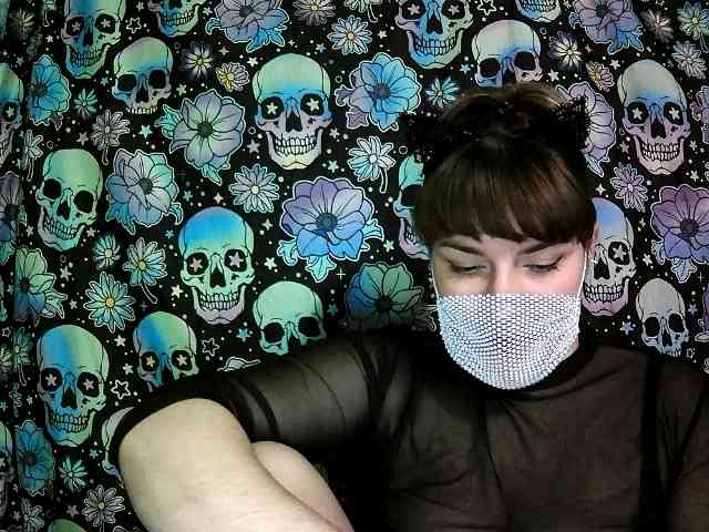 Zadira_Fox webcam