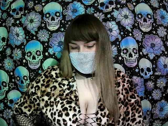 Zadira_Fox webcam
