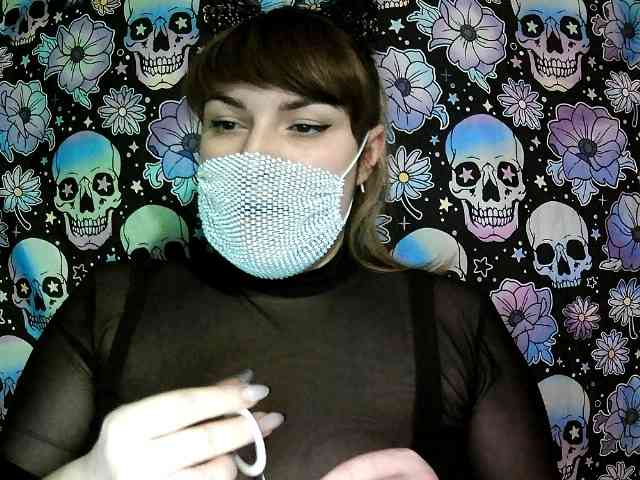 Zadira_Fox webcam