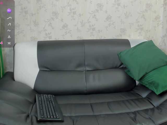 BelleInna's BongaCams show and profile