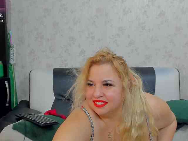 BelleInna webcam