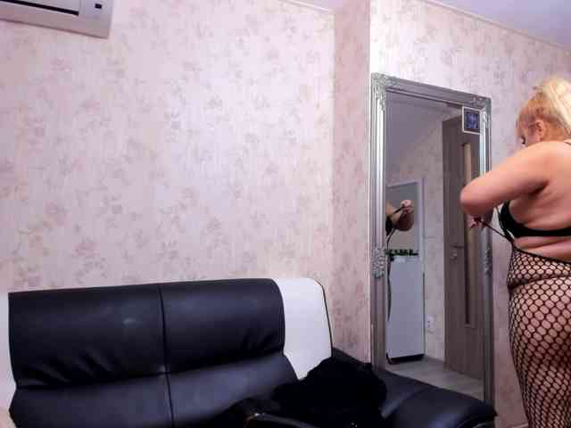 BelleInna webcam