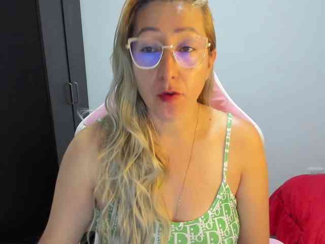 chrystal85 webcam