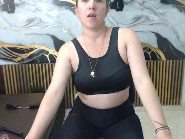 chrystal85 webcam