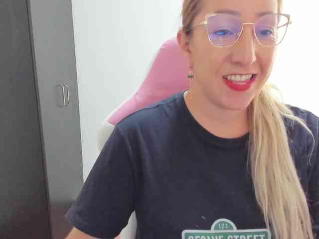 chrystal85 chrystal85