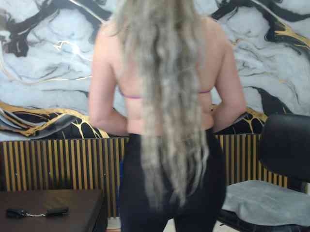 chrystal85 webcam
