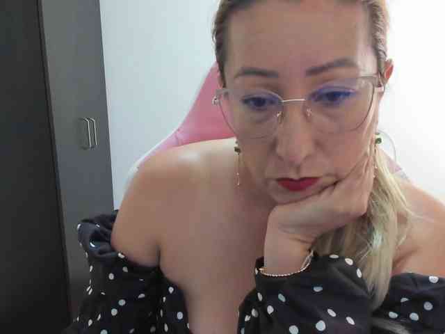 chrystal85 webcam