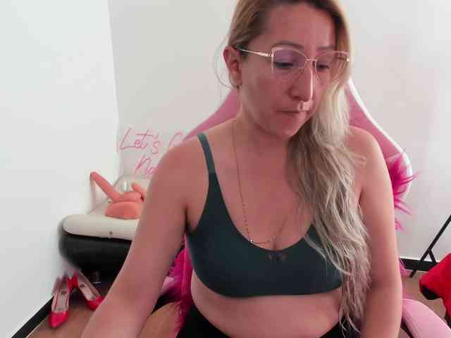 chrystal85 webcam
