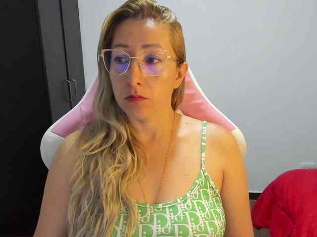 chrystal85 webcam