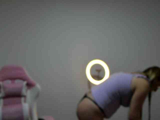 chrystal85 webcam