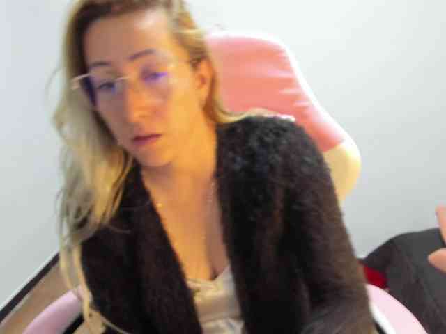 chrystal85 chrystal85