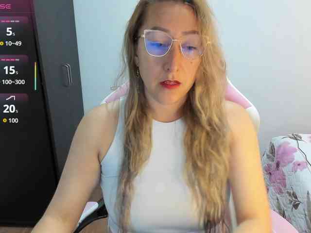 chrystal85 chrystal85