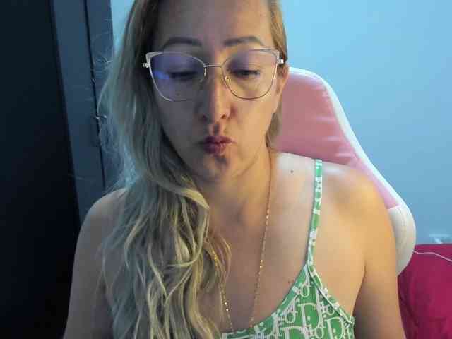chrystal85 webcam