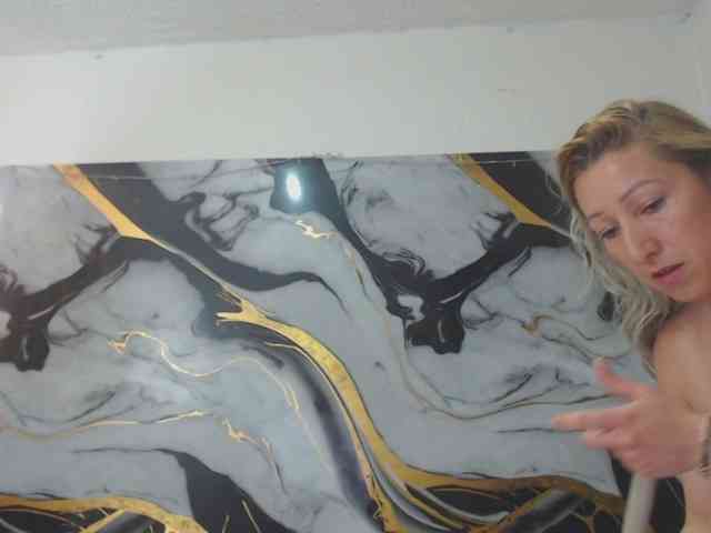 chrystal85 webcam