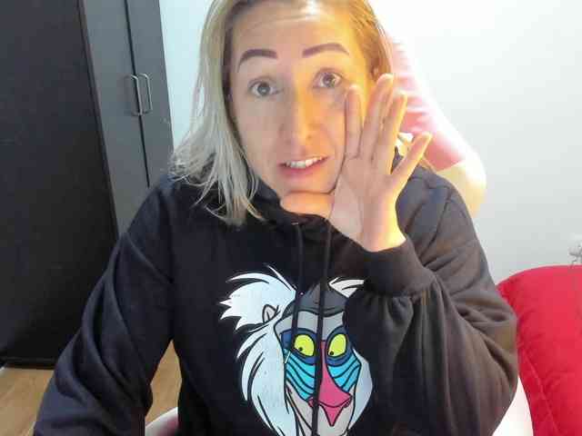 chrystal85 chrystal85