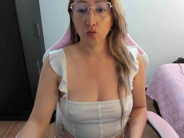 chrystal85 webcam