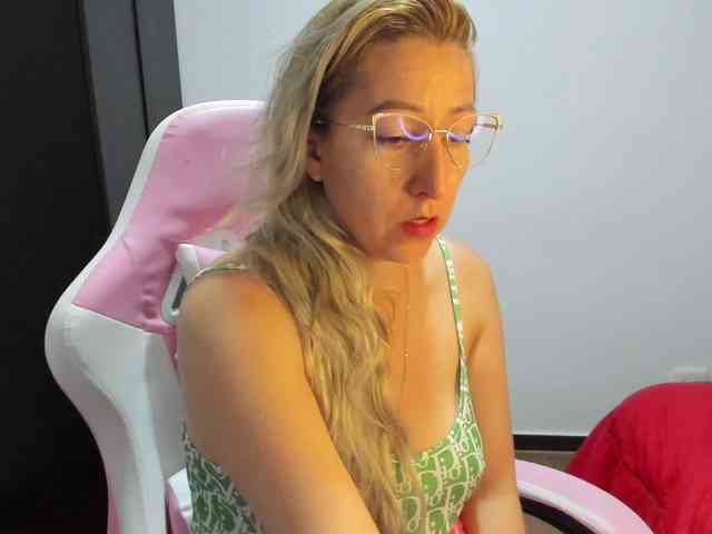 chrystal85 webcam