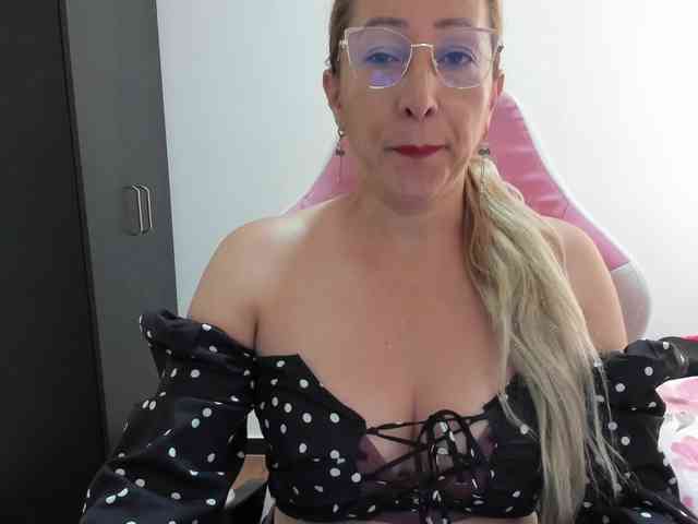 chrystal85 webcam
