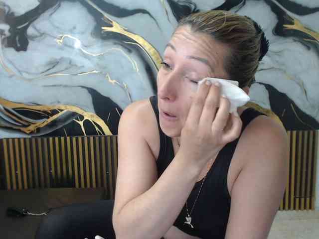 chrystal85 webcam