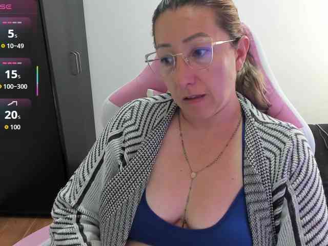 chrystal85 webcam