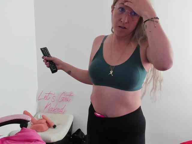 chrystal85 webcam