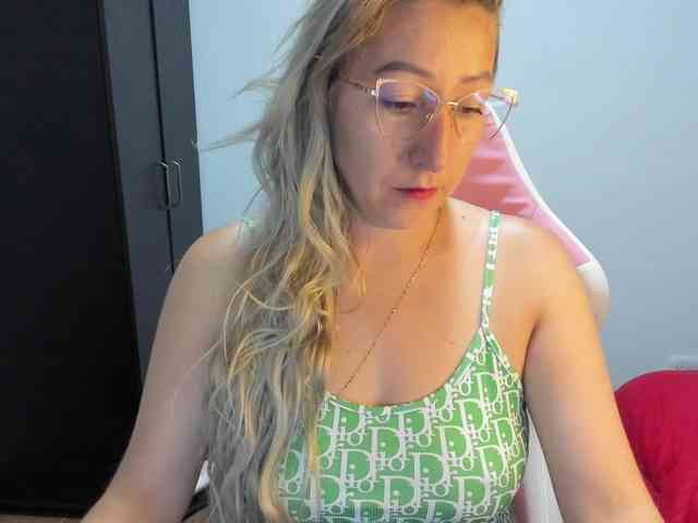 chrystal85 webcam