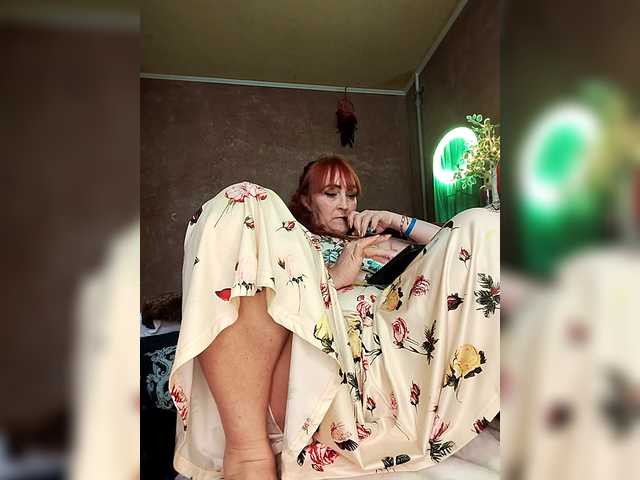 ElizaCutie's BongaCams show and profile