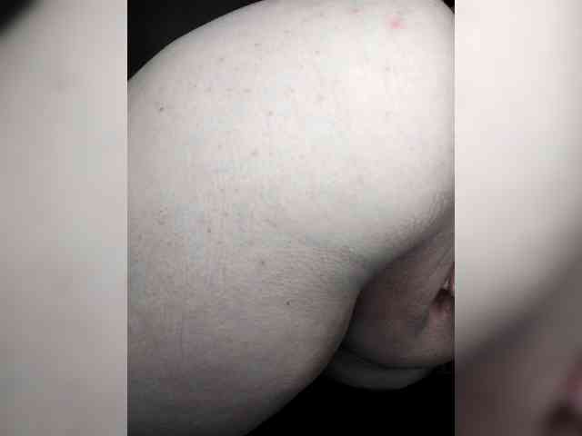 ElizaCutie Live Webcam on BongaCams