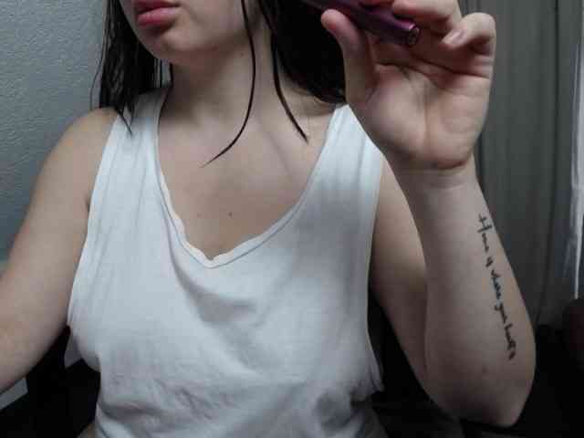 SelenaNoir webcam
