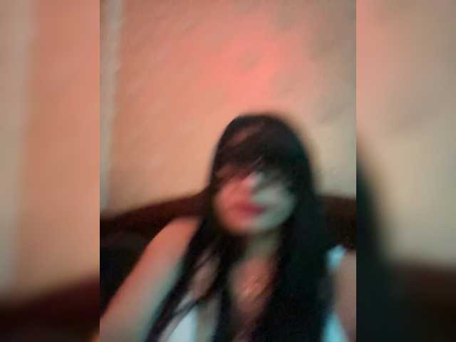 Vika-62 – webcam model profile photo